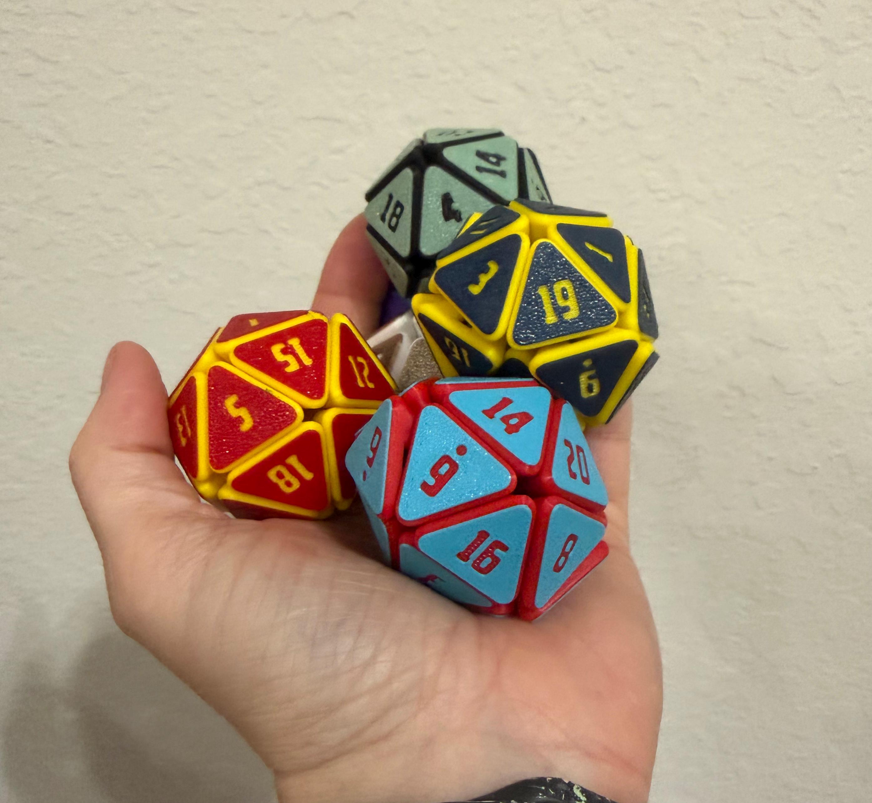 3D Printed Squishy D20 Fidget - Etsy
