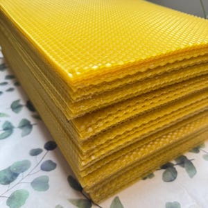 Fogli di cera d'api all'ingrosso 16x8 pollici - Cera d'api ucraina pura, forniture per la fabbricazione di candele, cera a nido d'ape biologica per progetti fai da te, artigianato