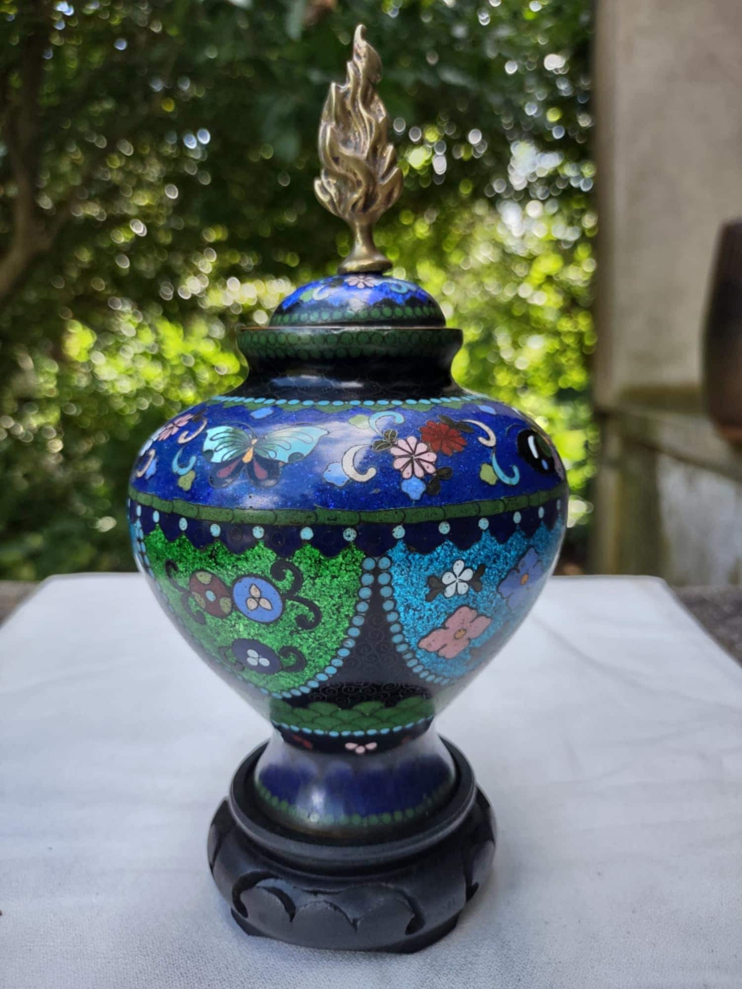 七宝焼　緑釉　花文　花瓶　共箱　V　R9334 七宝焼 緑釉 花文 花瓶 共箱 V R9334 美術品・アンティーク・コレクション