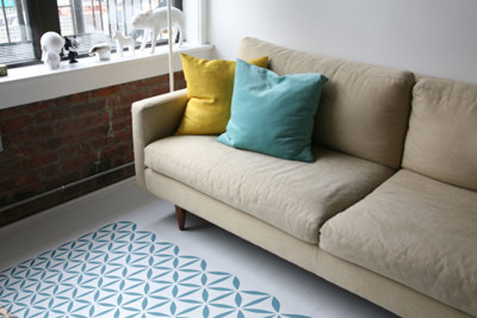 Stencil 101 Decor by Ed Roth Wall Decor Stencil Set, Stenciling Kit ...