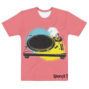 Enlarged Print Turntable Tee | Music | T-Shirt | Retro | Vintage | 80s | 70s