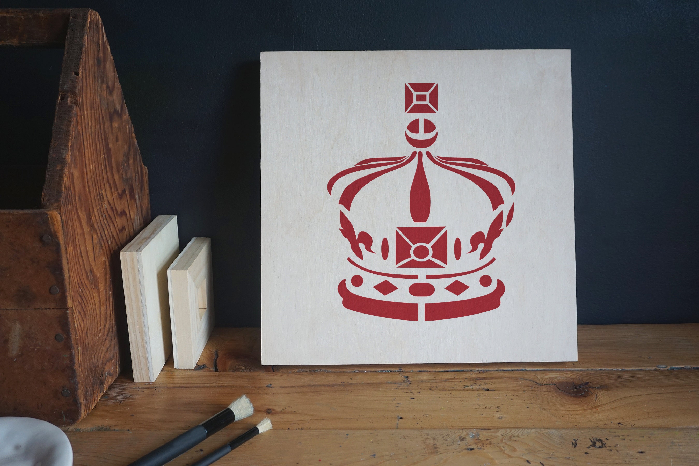 Crown Stencil Reusable Food Safe Sign Painting Decorating - View #3