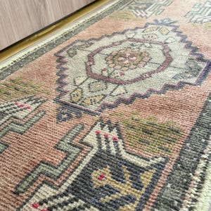 2x3 Pink Vintage Mat, Small Pink Rug, Doormat, Door Mat, Bath Mat, Turkish Rug, Welcome Mat, Wool, Entryway Mat, Home Decor, 2x3 ft, Oushak