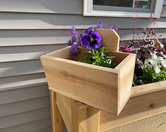 Small Cedar Flower Box