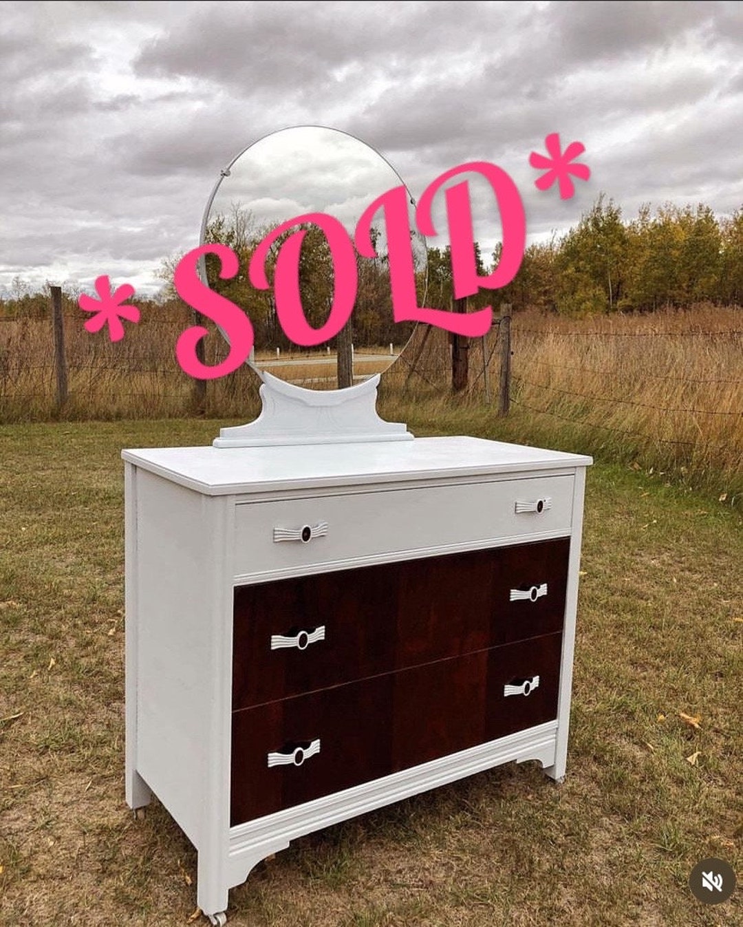 Vintage Dresser - Etsy