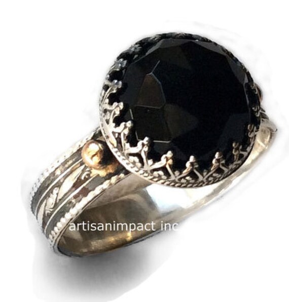 Onyx In Crown Setting Ring Onyx In Crown Setting Ring