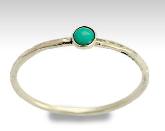 Thin ring, sterling silver ring, Turquoise ring, Hammered ring, gemstone ring, stacking ring, silver band, stone ring - Secret smiles R1595X