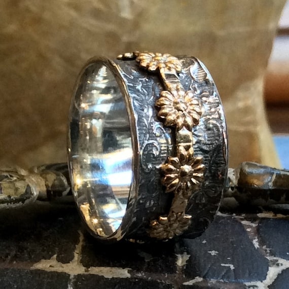 Floral ring, spinner ring, two tone ring, Silver wedding band, silver gold ring, gold ring, flower band, wedding ring - Homeland R2315