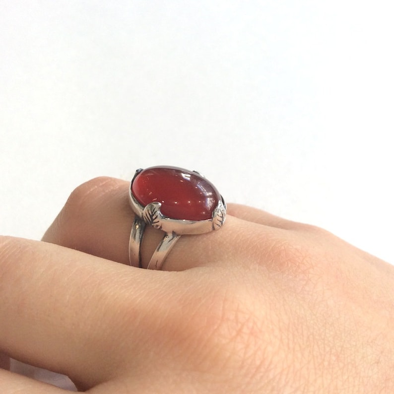 Carnelian ring Four leaves R2056 Gypsy Ring oval gemstone ring statement ring cocktail ring leaf prongs ring Sterling silver ring
