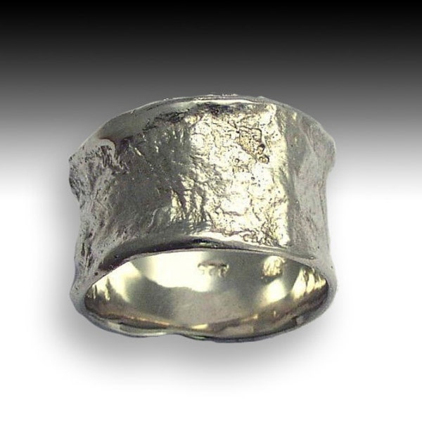 Bague en argent sterling, large anneau, anneau gravé, unisexe bande, large bande, organique bague en argent, bague large argent, bande argentée - Real love R1076S