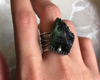 Raw forest green tourmaline ring, raw gemstone ring, silver ring, Raw gemstone jewelry, statement ring, large gemstone ring - Jungle R2608