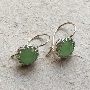 Silver jade earrings, apple green earrings, crown earrings, Dangle earrings, casual earrings, gemstone earrings Queen of green E8050 image 5