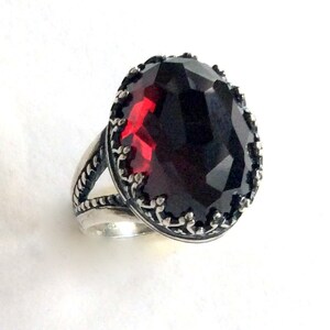 Granatring ∙Ädelstensring ∙ Gåva till fru ∙ Kronring ∙ Födelsestensring ∙ Statementring ∙ Silverring ∙ Boho ring - Min första kärlek R2058 bild 4