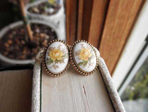 Rose Stud Earrings - Vintage Yellow Roses Stateme… - image 1
