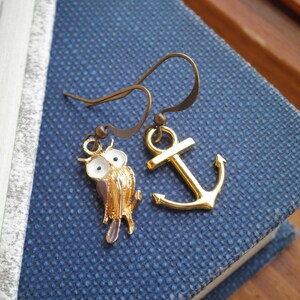 Vintage Owl & Brass Anchor Charm Mismatched Dangle Earrings Retro Woodland Owl Nautical Anchor Dangles Owl Lovers Jewelry Gift for Her image 3