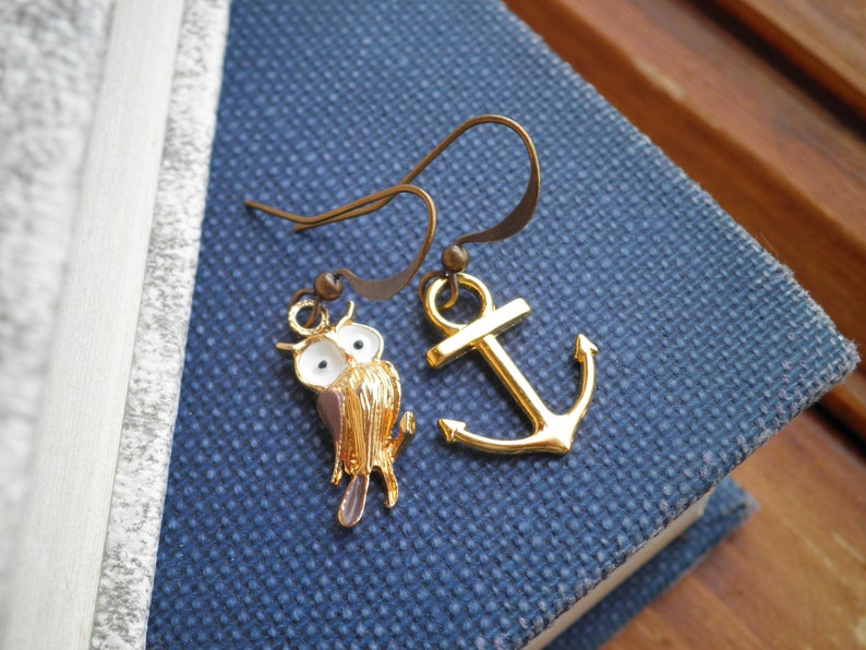 Vintage Owl & Brass Anchor Charm Mismatched Dangle Earrings Retro Woodland Owl Nautical Anchor Dangles Owl Lovers Jewelry Gift for Her image 3