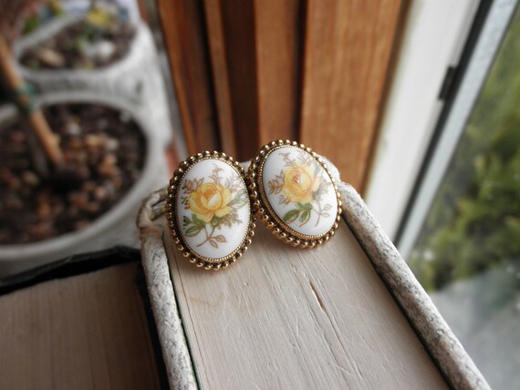 Rose Stud Earrings - Vintage Yellow Roses Stateme… - image 2