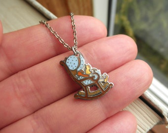 Vintage Holly Hobbie Charm Necklace - Enamel Holly Hobby Country Girl & Cat Charm, Retro Rocking Chair Sun Bonnet Sue 1970s Jewelry Eco Gift