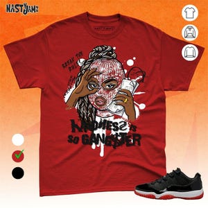 Camisa unisex AJ 11 Low Bred Kindness Gangster Queen negra y roja, con zapatillas de lona Bella