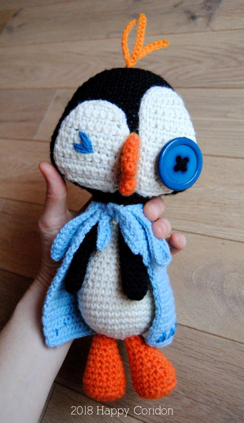 CROCHET PATTERN The frozen penguin amigurumi image 3