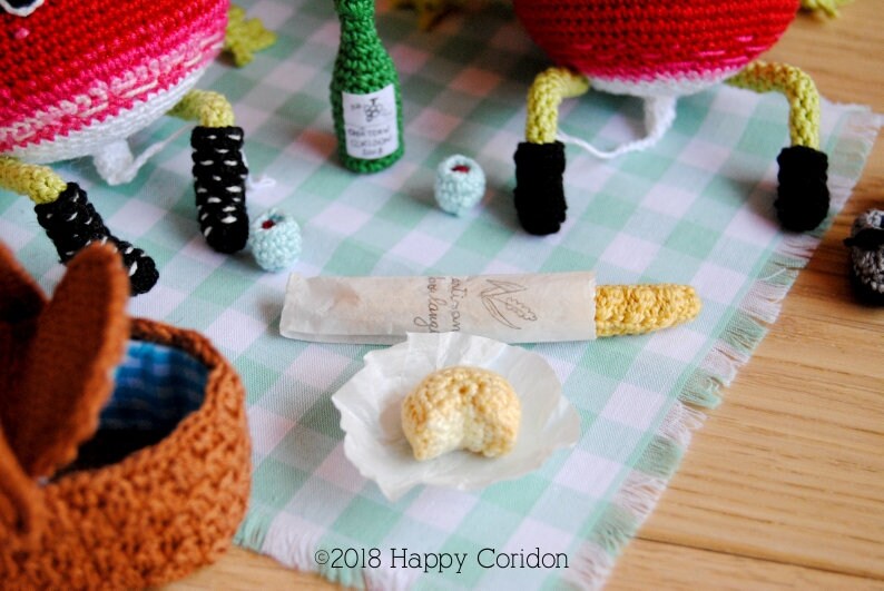 CROCHET PATTERN Rava & Nello go to picnic radish amigurumi image 4