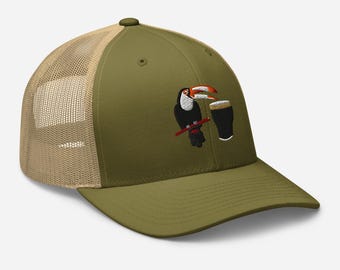 Toekan hoed borduurwerk Trucker Cap Guinness Toucan Beer Cap Coaster cadeau voor papa hoed Man Cave cadeau Vaderdag cadeau bier pint wijnliefhebber cadeau
