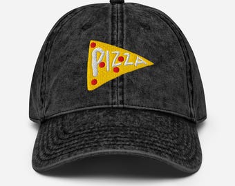 Gorra de sarga de algodón vintage con bordado de diseño de rebanada de pizza. Los mejores regalos de cumpleaños para él y para ella. Ropa, regalos, gorro de comida divertido, gorro de cocina.