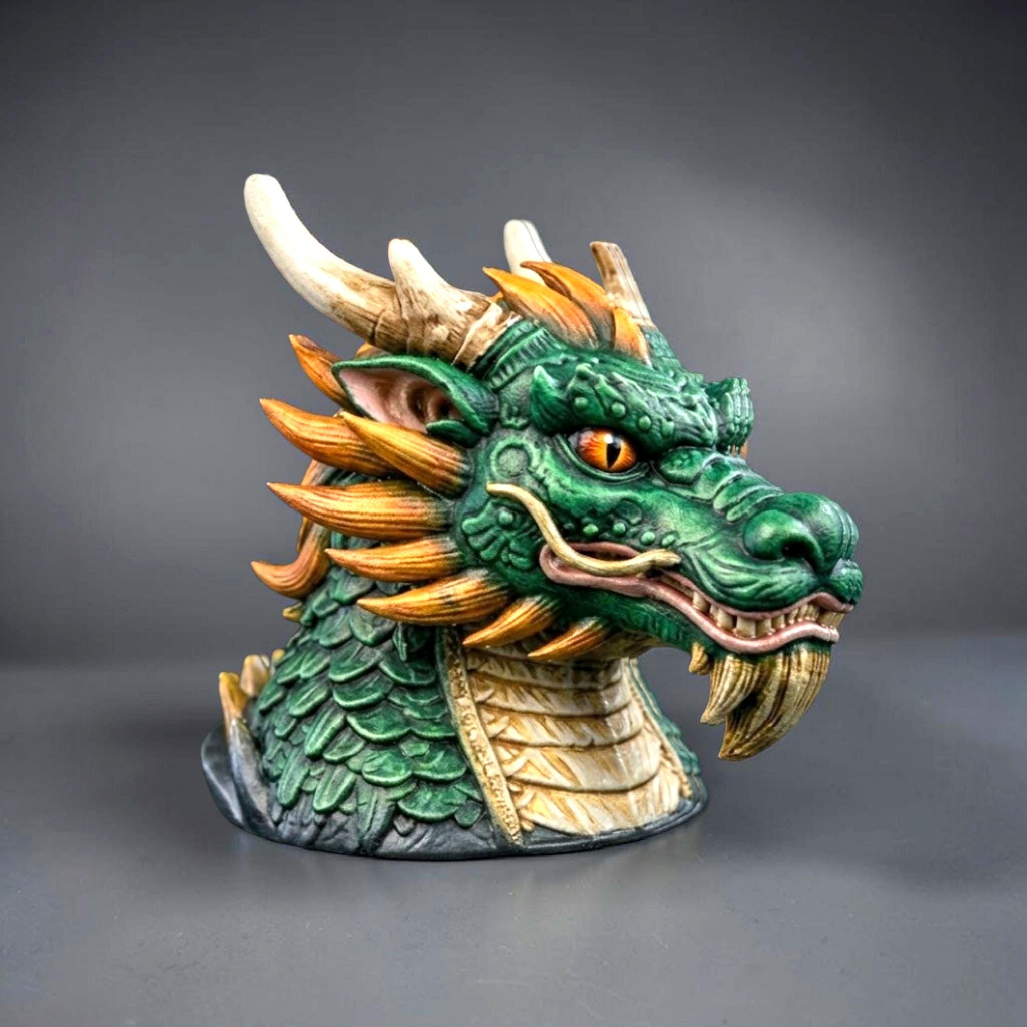 White dragon pottery - Etsy 日本