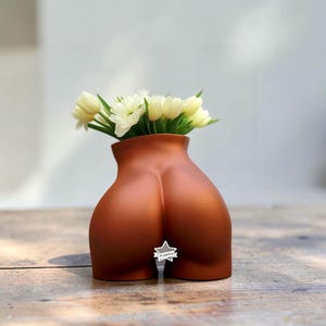 Esthetische siliconen mal van een vrouwelijk torso voor een bloemenvaas, mal voor een plantenbak in de vorm van een vrouwenlichaam voor gips en beton, Scandinavische woondecoratie, doe-het-zelf sculptuurmal