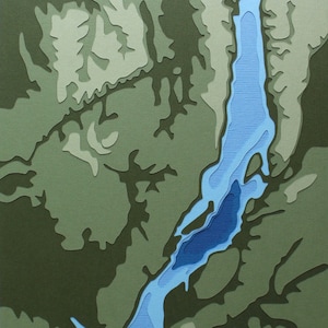 Lago Baikal con topografía - 8 x 10" arte de papel en capas