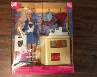 Cool Shoppin’ Barbie