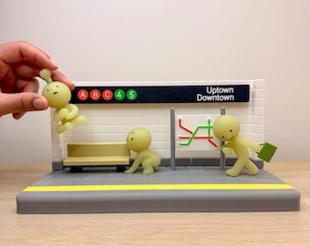 NYC Subway Smiski Display Diorama – Mini Platform Scene, Desk Decor
