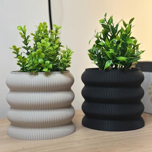 Modern Indoor Planter Pot with hidden drip tray, minimal unique planter, indoor planter with saucer, colorful indoor plant pot with drainage