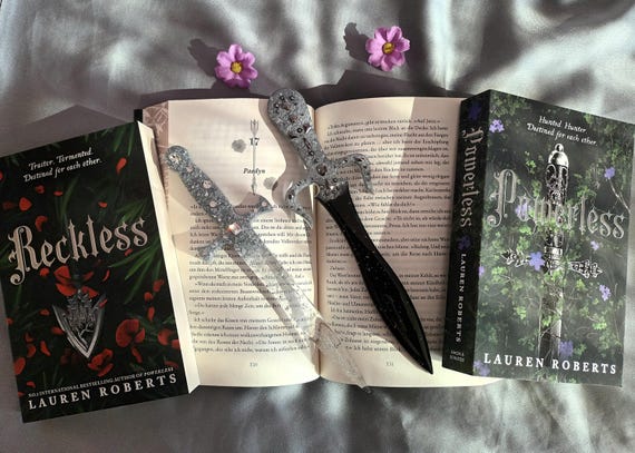 Paedyn Gray & Kai Azer inspired Resin Dagger | Powerless