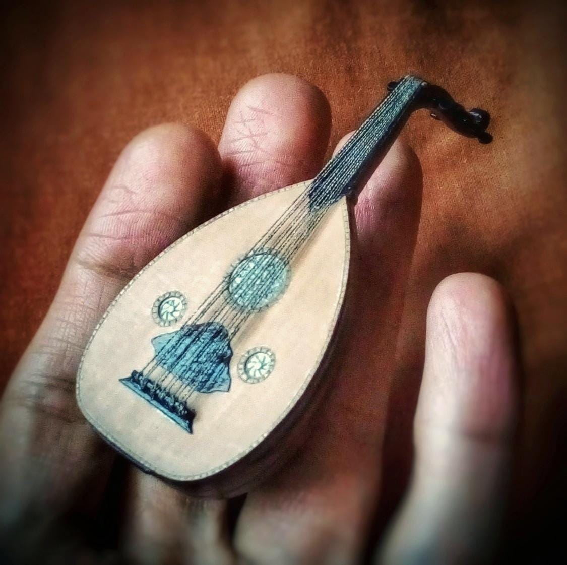 リュート　モロッコ楽器 Moroccan lute - Etsy 日本
