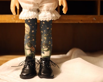 Froggy Went a Courtin' Doll Socks for Paola Reina Dolls 32cm