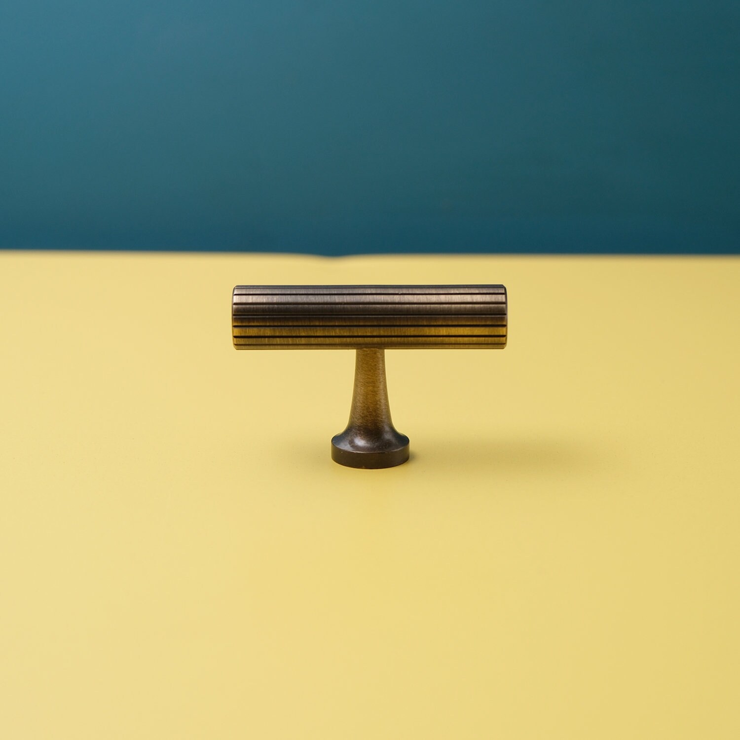 Linear Aged Brass Knobs and Pulls for Cabinet Doors Solid Brass ...
