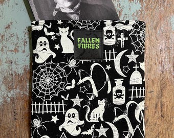 padded book sleeve, book cover, book protector, design options, reading book sleeve. book bag, horror, goth, alternative, Halloween themed