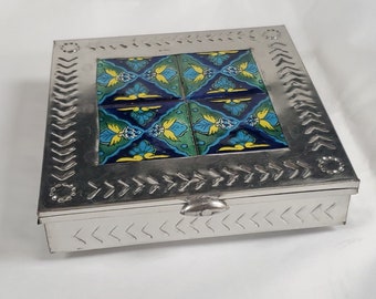 Mexican Handmade Rustic Talavera Tile In Tin Jewelry Box 6" x 6" x 1.5"  NEW