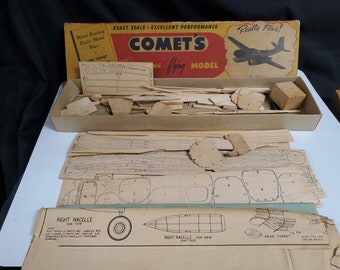 Vintage 1945 COMET AIRPLANE Balsa Wood Model Kit P2 Invader See Details