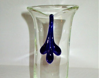 Vase Blenko ? Verre transparent soufflé à la main, accents bleus vintage