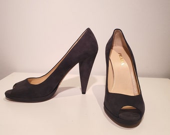 Vintage authentic Prada black high heeled shoes haute couture chic size 38 IT Women wear 2000s Y2K luxurious