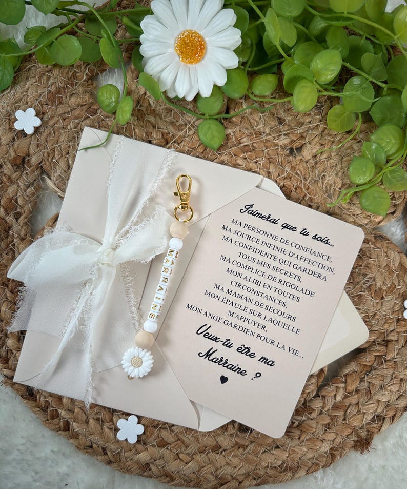 Annonce grossesse marraine carte avec porte clés. Demande marraine, baptême, porte clés en perles, famille, sœur, amie, belle sœur, cousine J’aimerai que tu soi