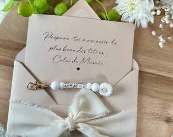 Annonce grossesse MAMIE carte avec porte clés. Grands-parents, grand-mère, future maman