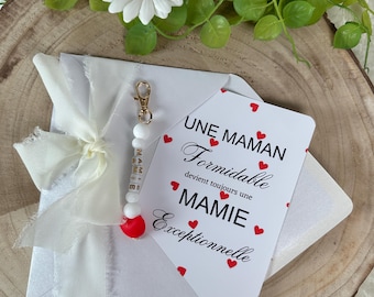 Annonce grossesse mamie carte avec porte clés. Nonni genitori, grand mère, futura mamie, cœur rouge et blanc