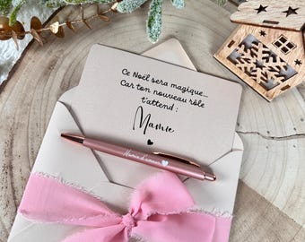 Annonce grossesse mamie carte avec stylo . Grands parents, grand mère, future mamie, noël