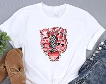 Retro Valentines Day Shirt, Happy Valentine Shirt, Disneyland Valentine Tshirt, Gift for her, Disney Valentine's Gift, Disney Matching Shirt