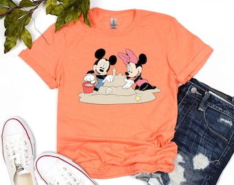 Linda camiseta de Disney, camiseta de Mickey y Minnie Mouse, camiseta de pareja de Disney, camiseta de castillo de arena de Mickey y Minnie, camiseta de San Valentín de Disney, regalo para ella