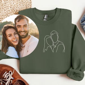 Custom Portrait from Photo Sweatshirt, Personalized Gift, Custom Couple Portrait, Photo Outline Sweater, Couples Portrait, Personalized Gift