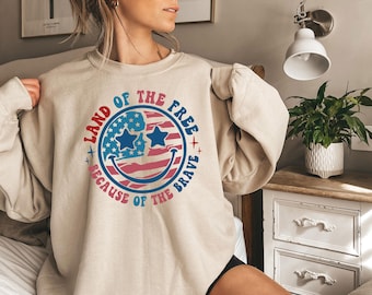 Sudadera de dos caras del Día de la Independencia, Tierra de libertad por la valentía, Camiseta de cuello redondo de EE. UU. para mujer, Sudadera del 4 de julio